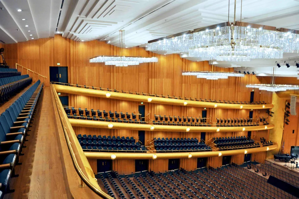 Wood-clad side walls and balcony fronts at Abravanel Hall